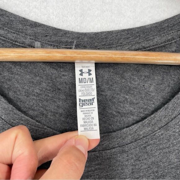~Under Armour Women's Muscle Tee NWT M - Picture 3 of 10